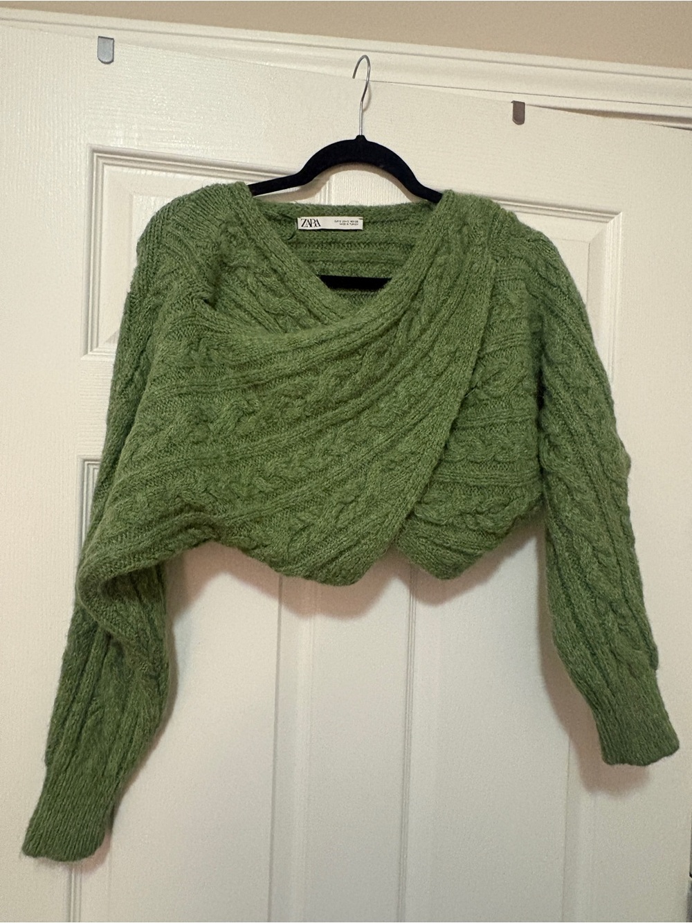 Zara Olive Green Cropped Cable-Knit Off-Shoulder Sweater